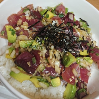 さっぱり旨いよカツオの丼